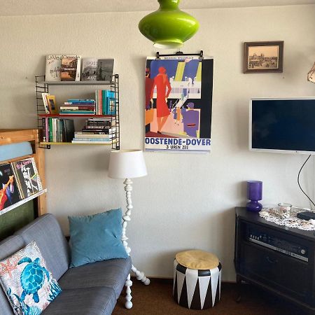 Tiny Apt W/ Balcony And Seaview, Even Out Of Your Bed ! أوستيند المظهر الخارجي الصورة